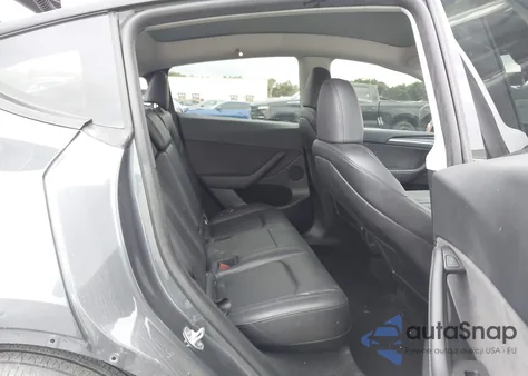 2023 Tesla Model Y Awd/Long Range Dual Motor All-Wheel Drive from USA, damaged, VIN 7SAYGDEE5PF876099